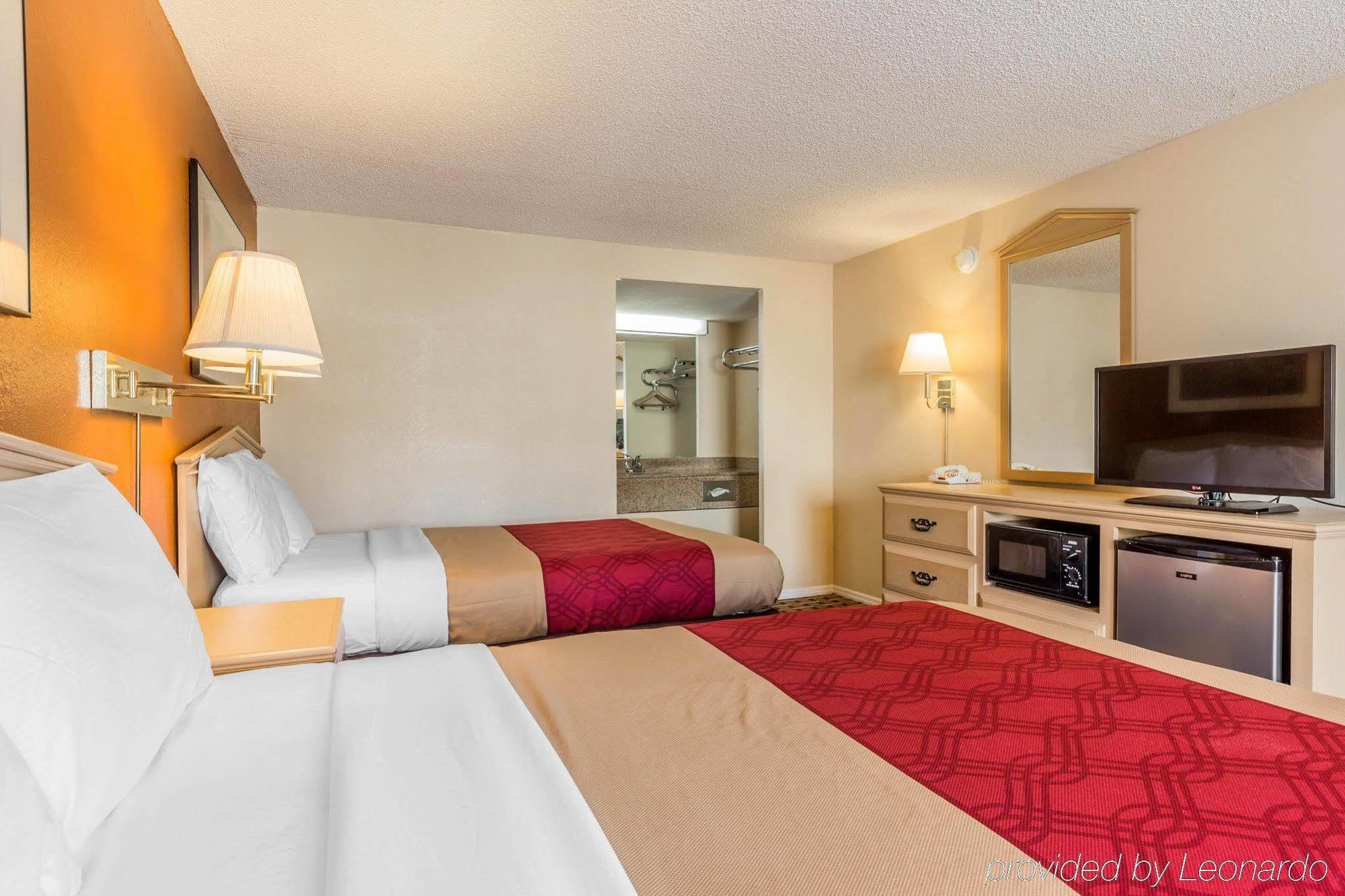 Econo Lodge Oxford Exterior foto